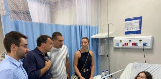 Turista sérvia que caiu de 6 metros tem alta após cirurgia pouco invasiva