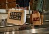 Consciência ao comprar ajuda no orçamento na Black Friday