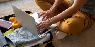 Golpes em plataformas de hospedagem ameaçam usuários com roubo de dados bancário