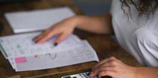 Reoneração gradual da folha de pagamento exige preparação das empresas para 2025