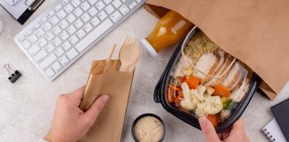 Geração Z fomenta o mercado de delivery de alimentos Geração Z fomenta o mercado de delivery de alimentos