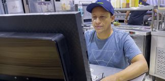 Tecnologia ajuda restaurantes com falta de mão de obra Tecnologia ajuda restaurantes com falta de mão de obra