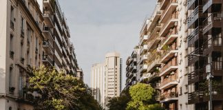 Bairro Batel ganha destaque para turistas de Curitiba Bairro Batel ganha destaque para turistas de Curitiba