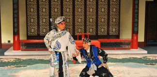 Ópera de Pequim traz seu espetáculo ao Brasil em novembro