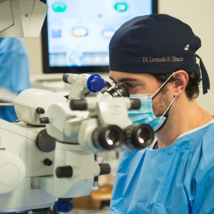 Vista cansada afeta 39 milhões de brasileiros, mas tem cura Vista cansada afeta 39 milhões de brasileiros, mas tem cura