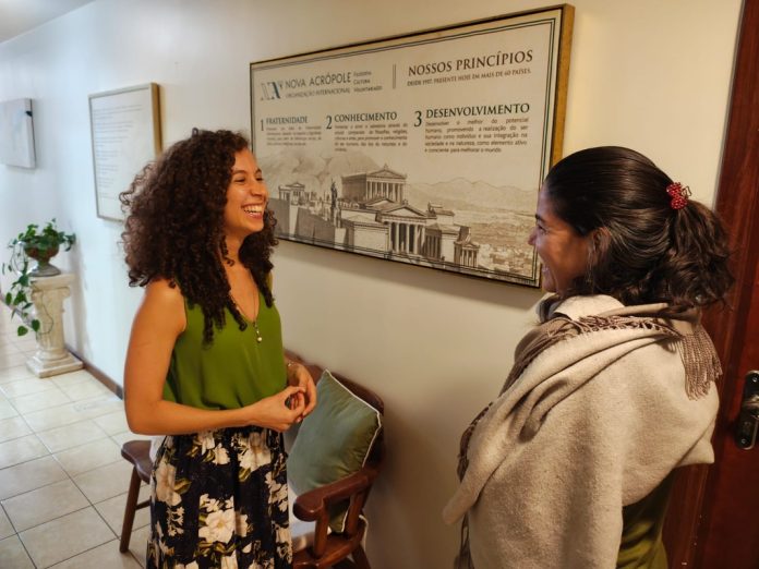 Nova Acrópole movimenta mais de 48 mil voluntários no mundo Nova Acrópole movimenta mais de 48 mil voluntários no mundo