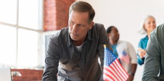 Especialista explica importância do advogado de imigração Especialista explica importância do advogado de imigração