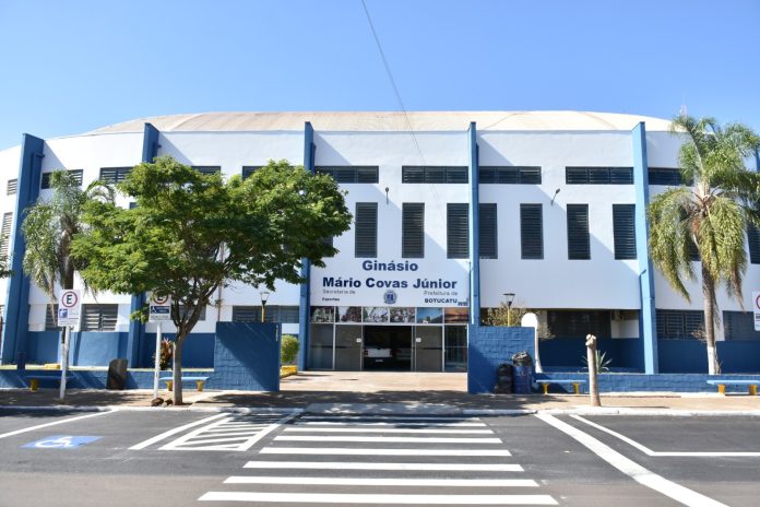 ginasio-mario-covas-botucatu-231224