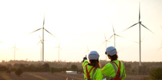 Brasil: 44% das empresas pretendem contratar em 2025