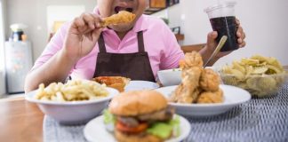 Especialista explica como a gula pode afetar a saúde Especialista explica como a gula pode afetar a saúde