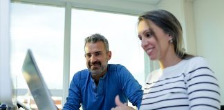 Pesquisa: empresas vão ampliar investimentos em PR em 2025 Pesquisa: empresas vão ampliar investimentos em PR em 2025