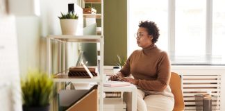 Golpe da vaga de emprego: especialista alerta candidatos