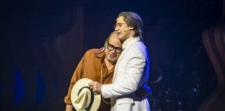 Tom Jobim Musical estreia em São Paulo no Teatro Villa Lobos