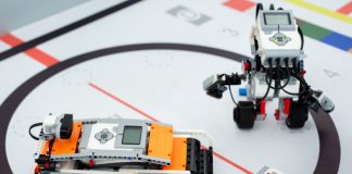 Competições de robótica aliam técnica e trabalho em equipe