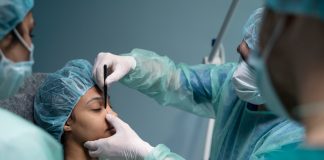 Rinoplastia auxilia em condições de saúde respiratória