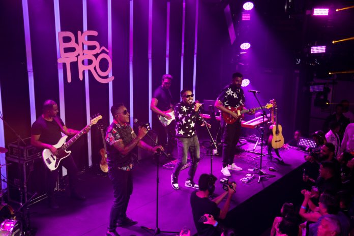 Clássico de Caetano Veloso é adaptado pela banda Bistrô Clássico de Caetano Veloso é adaptado pela banda Bistrô