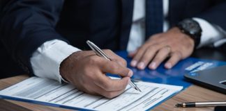 Gestão de casos críticos pode reduzir riscos trabalhistas e financeiros Gestão de casos críticos pode reduzir riscos trabalhistas e financeiros