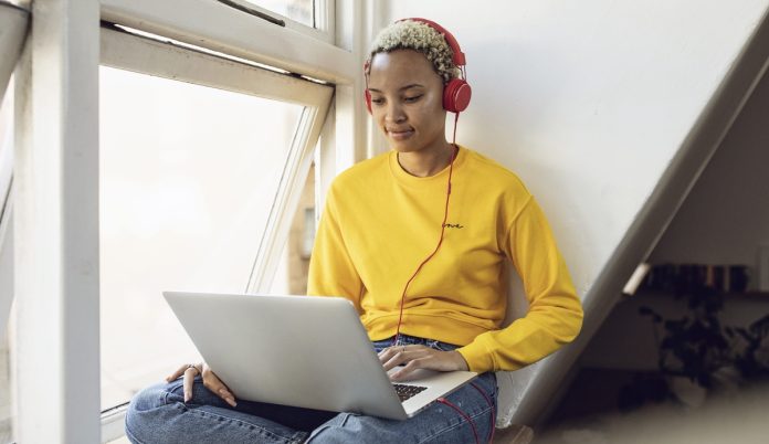 Especialista orienta jovens a construir carreira de sucesso Especialista orienta jovens a construir carreira de sucesso