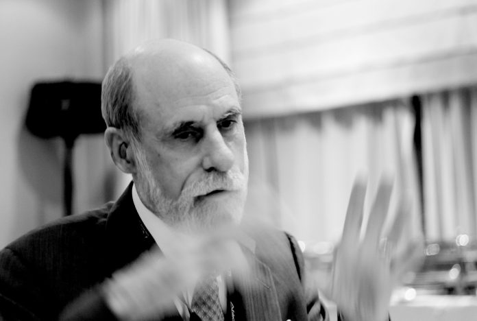 Evento online reúne Vint Cerf para conversa sobre o futuro da internet Evento online reúne Vint Cerf para conversa sobre o futuro da internet