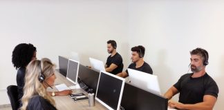 Atendimento por 0800 pode trazer credibilidade para empresas Atendimento por 0800 pode trazer credibilidade para empresas