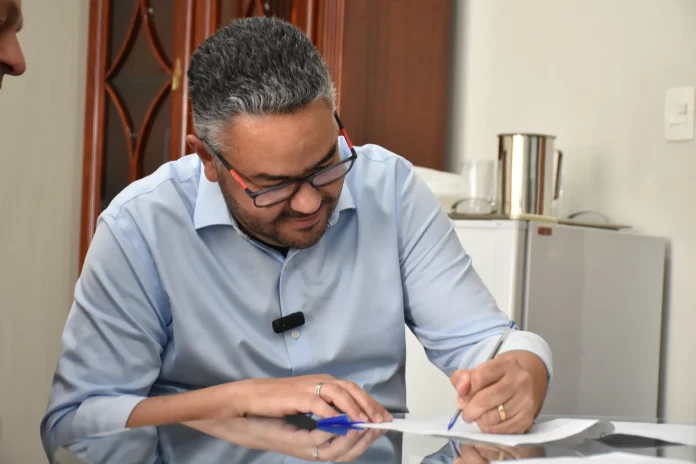 fabio-leite-prefeito-botucatu-070225