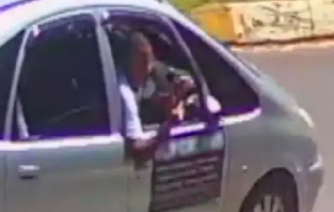 homens-filmando-mulher-botucatu-260225