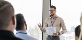 Sintelmark promove palestra exclusiva para homens sobre respeito e equidade Sintelmark promove palestra exclusiva para homens sobre respeito e equidade