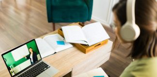 EAD cresce no Brasil e pode superar ensino presencial