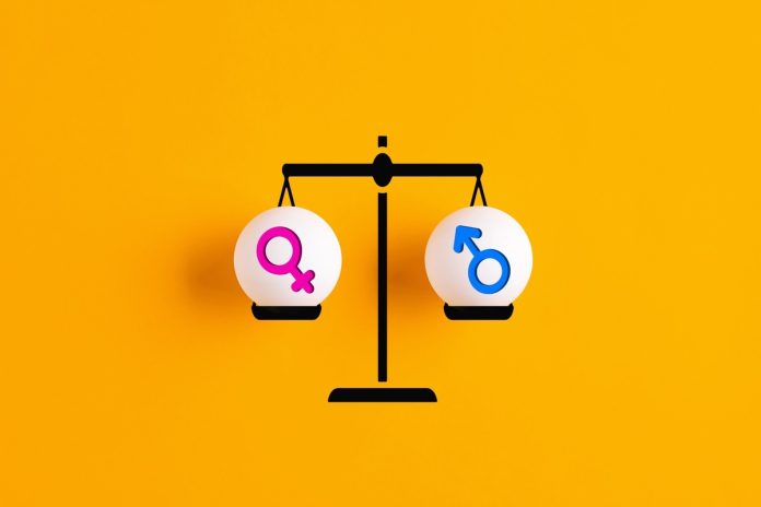 Mulheres na liderança corporativa veem avanços, mas ainda enfrentam desafios Mulheres na liderança corporativa veem avanços, mas ainda enfrentam desafios