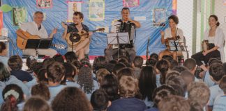 Tenor Chorão chega à população de Arniqueira no DF