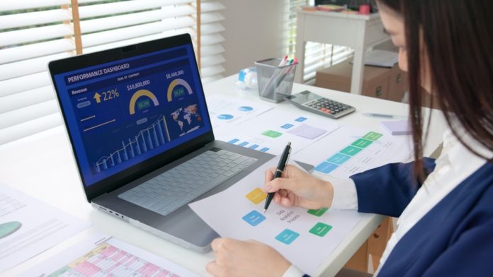 União entre tecnologia e negócios impulsiona carreira e sucesso empresarial