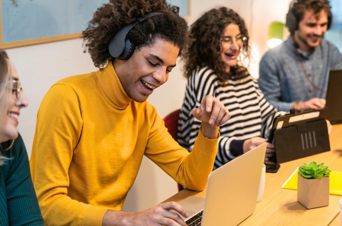 Manpower abre 150 vagas para vendas em tecnologia