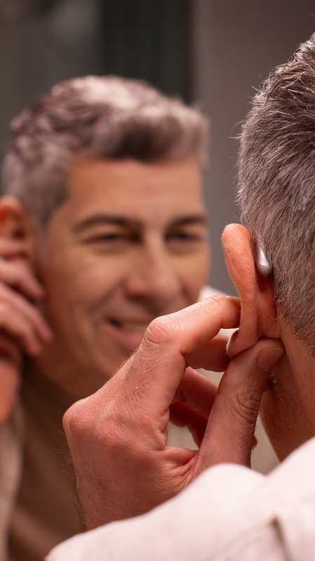 Saúde auditiva: tecnologia reduz esforço para ouvir e melhora qualidade de vida Saúde auditiva: tecnologia reduz esforço para ouvir e melhora qualidade de vida