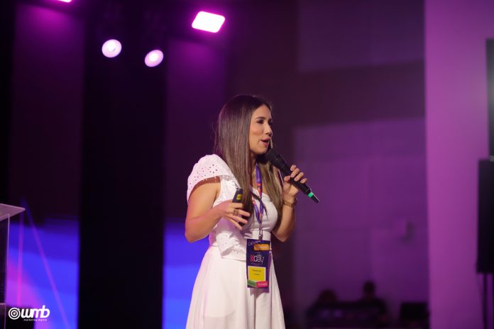 Fernanda Aoki destaca o empreendedorismo feminino no Brasil Fernanda Aoki destaca o empreendedorismo feminino no Brasil