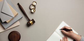 Correspondência jurídica vira oportunidade de experiência Correspondência jurídica vira oportunidade de experiência