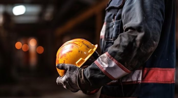 Acidentes ocupacionais no Brasil acendem alerta das empresas Acidentes ocupacionais no Brasil acendem alerta das empresas