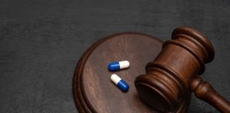 Acesso a medicamentos de alto custo demanda ações judiciais Acesso a medicamentos de alto custo demanda ações judiciais