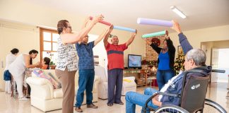 Clínicas recuperam idosos em duas semanas contra nove meses