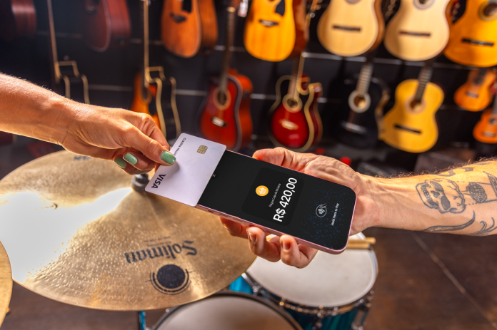 InfinitePay gera economia de R$ 2 bilhões para seus clientes InfinitePay gera economia de R$ 2 bilhões para seus clientes