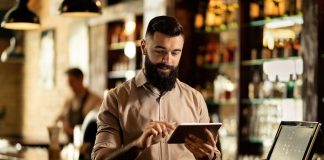 Food Service: uso de tecnologia impulsiona o crescimento Food Service: uso de tecnologia impulsiona o crescimento