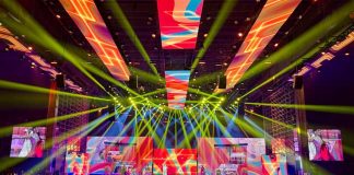 Tecnologia aprimora experiência com som e LED em eventos Tecnologia aprimora experiência com som e LED em eventos