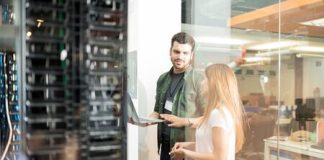 Schneider Electric lança programa de canais de TI no Brasil