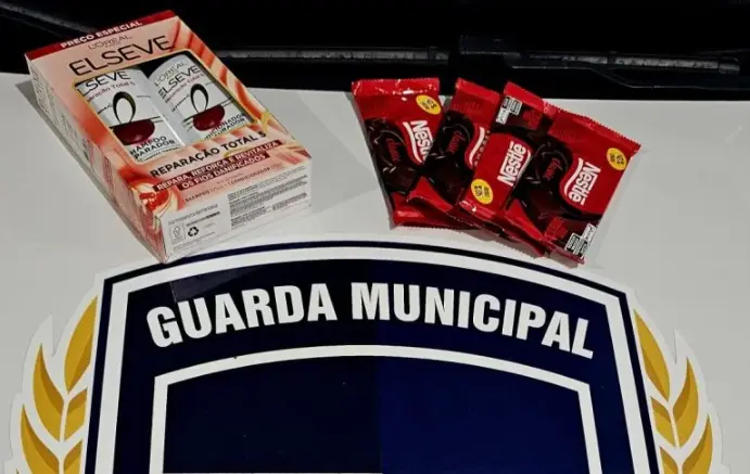 furto-farmacia-botucatu-010425