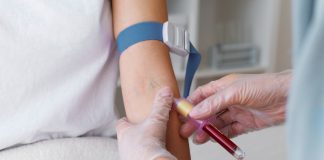 Diagnóstico rápido favorece cura da leucemia, afirma médico Diagnóstico rápido favorece cura da leucemia, afirma médico