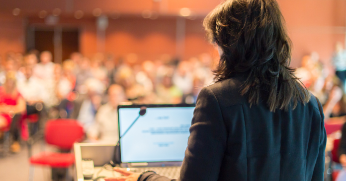 Evento de tecnologia abre inscrições para speakers Evento de tecnologia abre inscrições para speakers