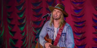 Gui Ferreira lança DVD nas plataformas digitais Gui Ferreira lança DVD nas plataformas digitais