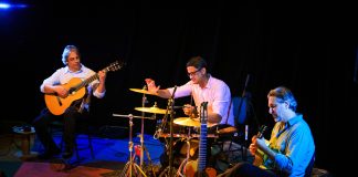 Trio Baru se apresenta no Teatro de Sobradinho, no DF Trio Baru se apresenta no Teatro de Sobradinho, no DF