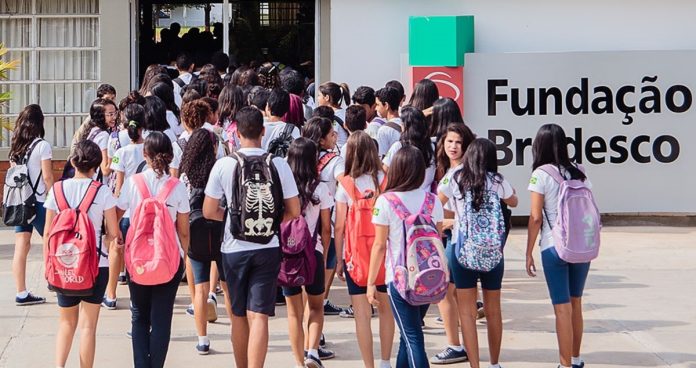 Educação socioemocional é essencial para os estudantes Educação socioemocional é essencial para os estudantes