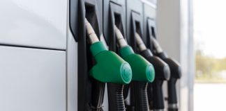 Levantamento aponta queda no preço médio dos combustíveis