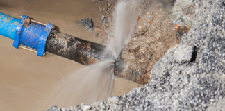 Brasil perde 37,78% da água tratada antes de chegar às casas